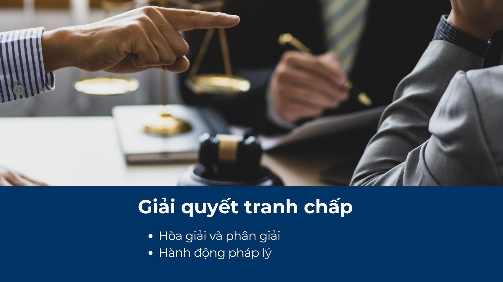 Hòa giải và trọng tài là các phương pháp giải quyết tranh chấp thay thế có thể giúp giải quyết vấn đề mà không cần đến tòa án