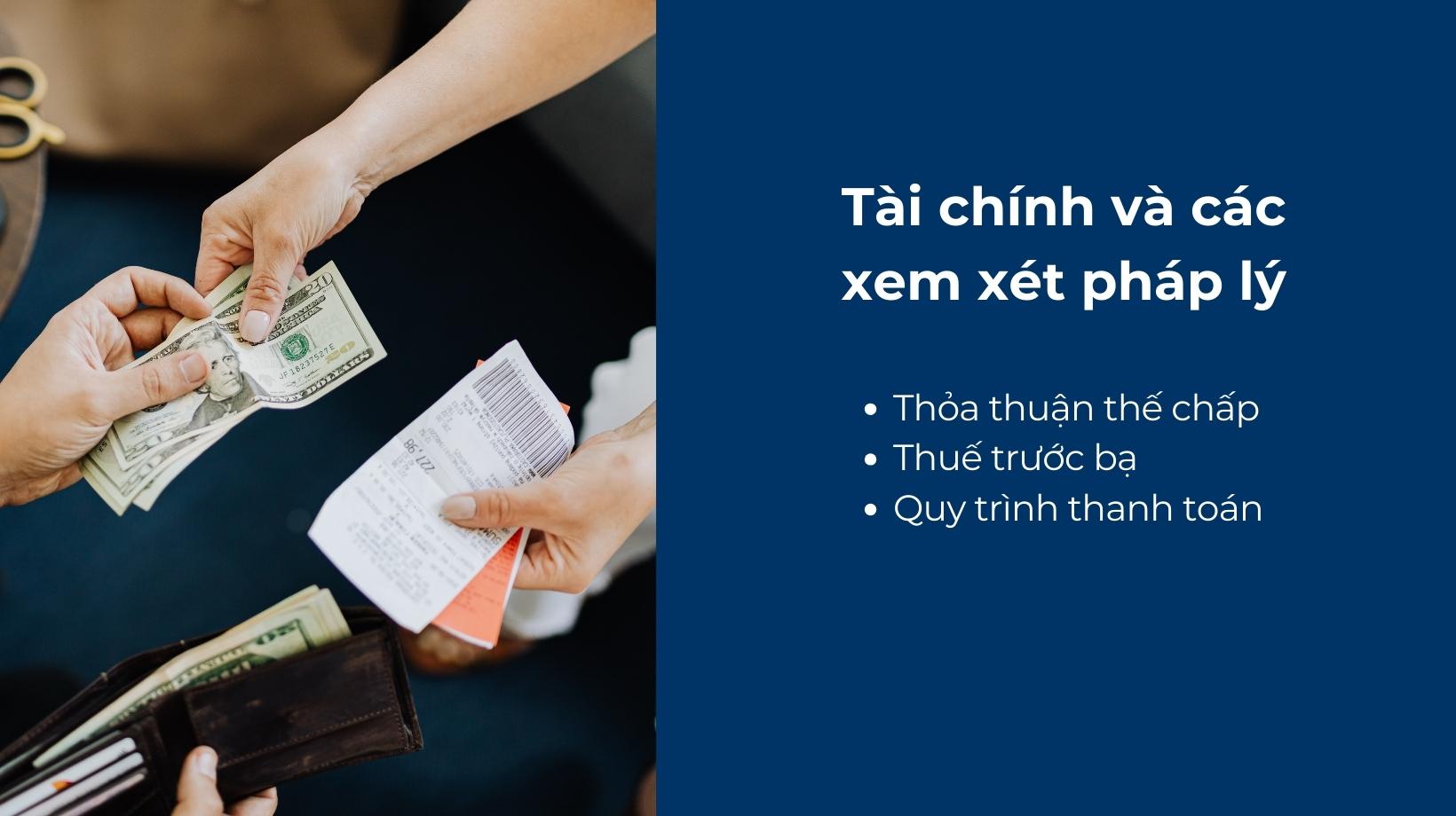 Xem xét kỹ lưỡng thỏa thuận thế chấp, bao gồm lãi suất, điều khoản thanh toán và các điều kiện đặc biệt