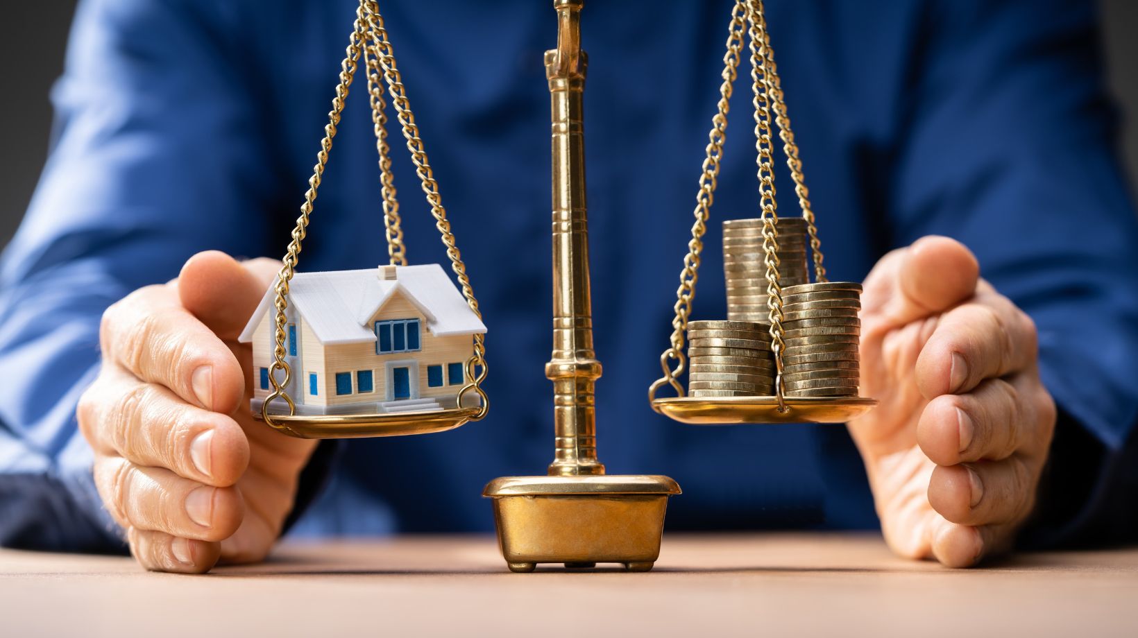 Thách Thức và Cân Nhắc